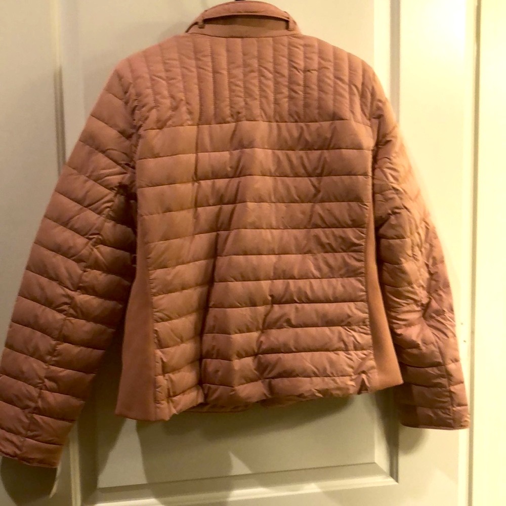 Woman’s puff jacket - Picture 2 of 7